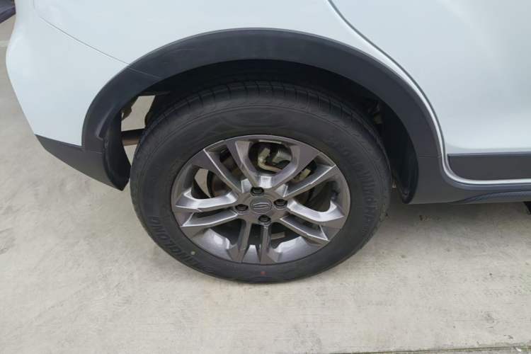 Used Geely Auto Vision X3 2020 1.5L Manual Elite Edition Right Rear Wheel Hub