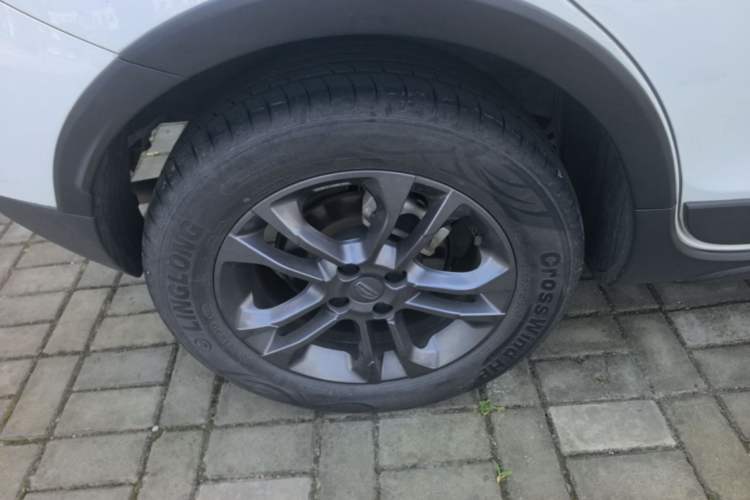 Used Geely Auto Vision X3 2020 1.5L CVT Luxury Model Right Rear Wheel Hub