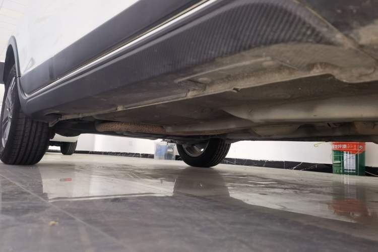 Used Geely Auto Vision X3 2020 1.5L CVT Luxury Model Right Side Sill