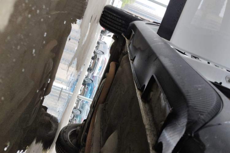 Used Geely Auto Vision X3 2020 1.5L CVT Luxury Model Right Side Sill
