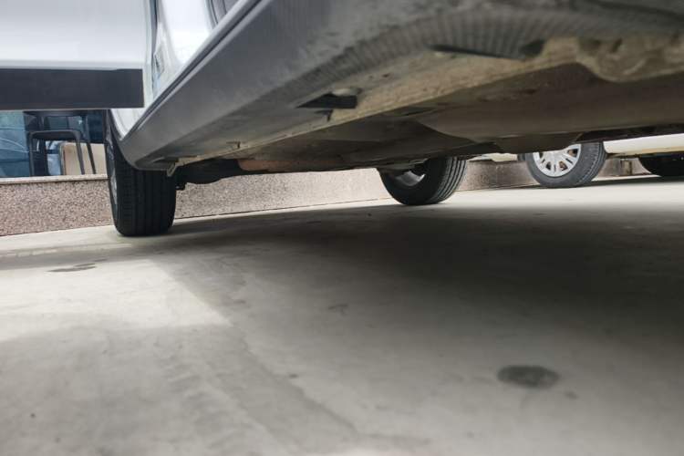 Used Geely Auto Vision X3 2020 1.5L CVT Elite Edition Right Side Sill