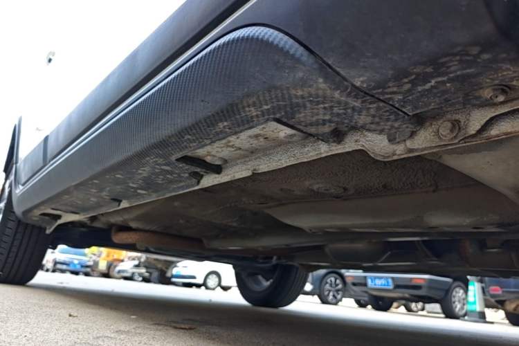 Used Geely Auto Vision X3 2020 1.5L CVT Luxury Model Right Side Sill
