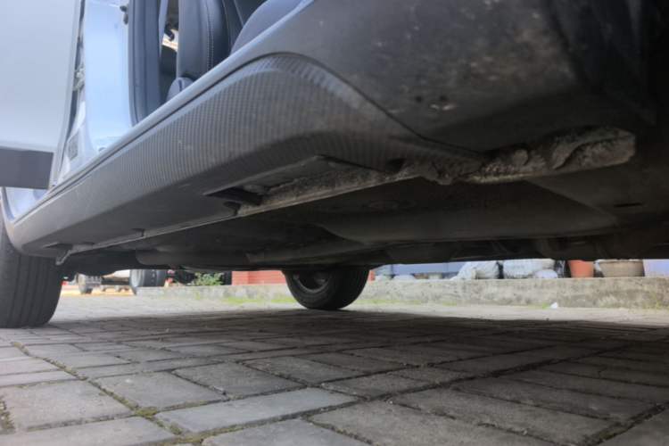 Used Geely Auto Vision X3 2020 1.5L CVT Luxury Model Right Side Sill
