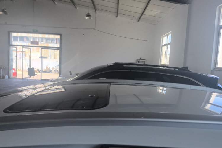 Used Geely Auto Vision X3 2020 1.5L CVT Luxury Model Roof