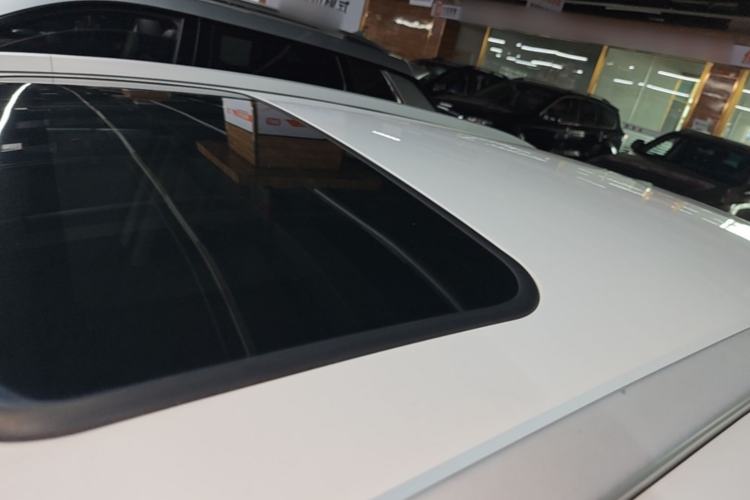Used Geely Auto Vision X3 2020 1.5L Manual Luxury Edition Roof