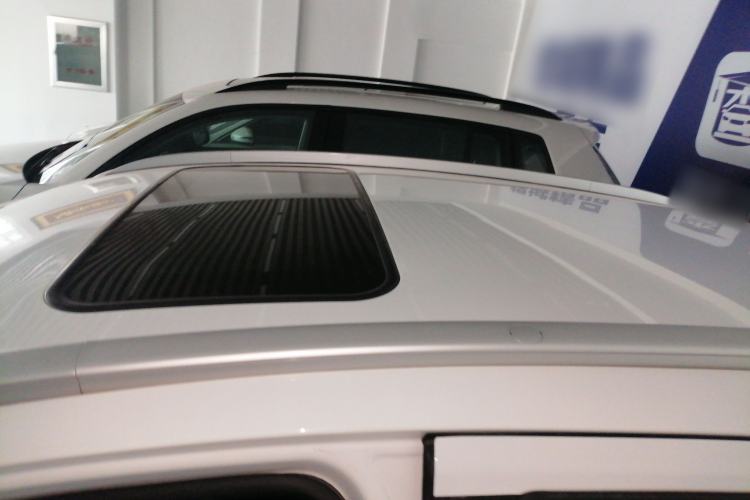 Used Geely Auto Vision X3 2020 1.5L CVT Luxury Model Roof