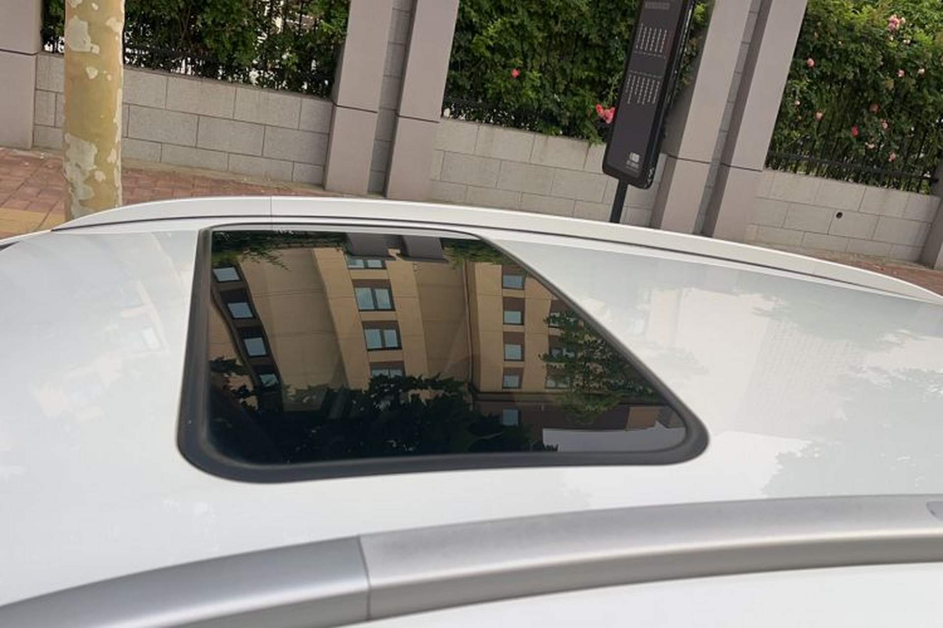Used Geely Auto Vision X3 2020 1.5L CVT Luxury Model Roof