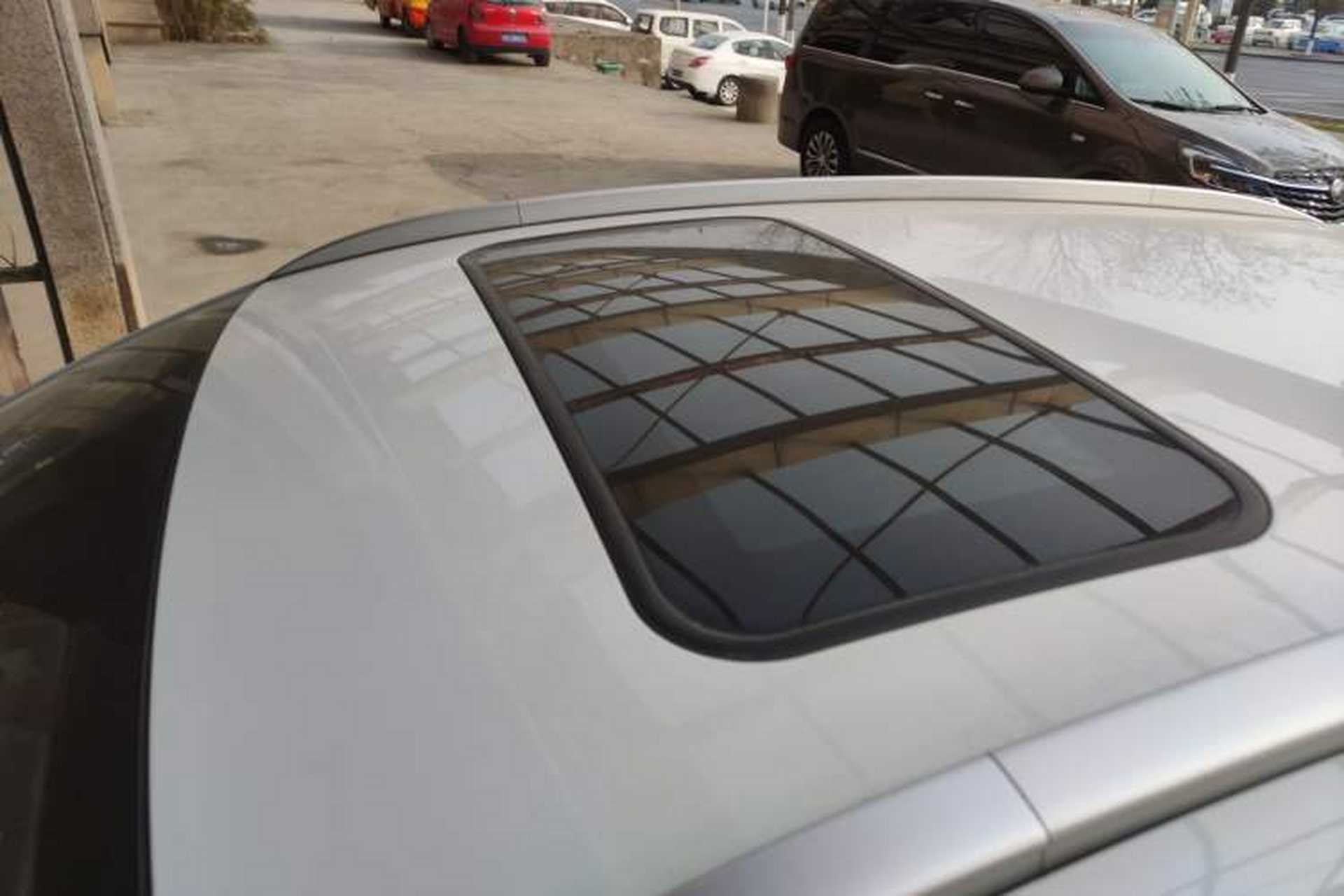 Used Geely Auto Vision X3 2020 1.5L CVT Luxury Model Roof