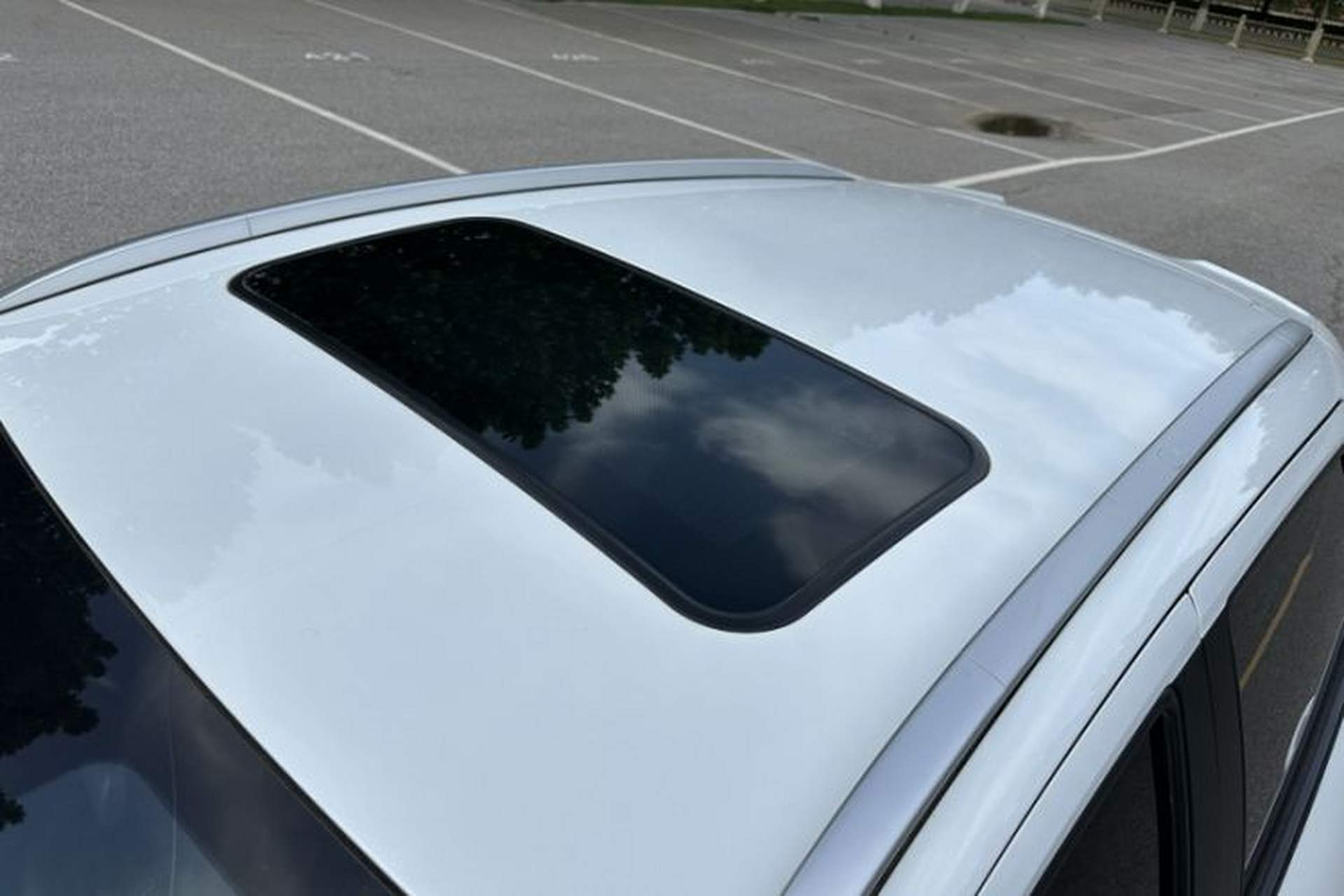 Used Geely Auto Vision X3 2020 1.5L CVT Luxury Model Roof