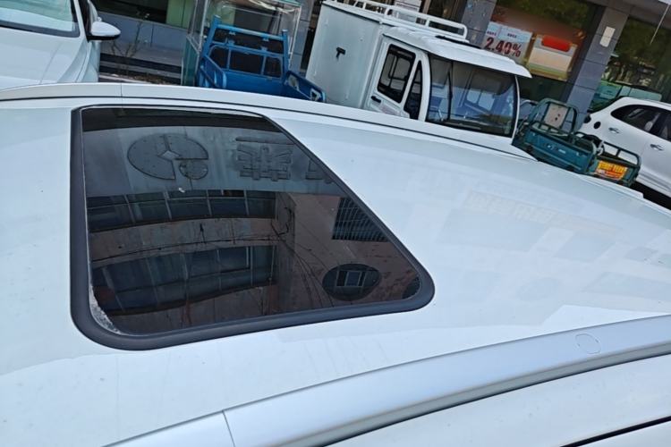 Used Geely Auto Vision X3 2020 1.5L CVT Luxury Model Roof