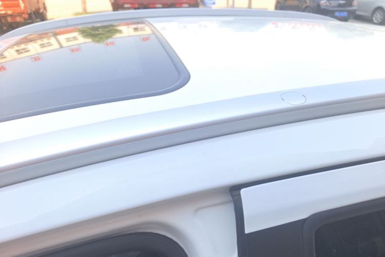 Used Geely Auto Vision X3 2020 1.5L CVT Luxury Model Roof