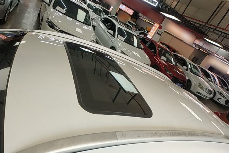 Used Geely Auto Vision X3 2020 1.5L CVT Luxury Model Roof