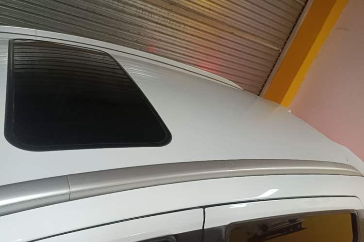 Used Geely Auto Vision X3 2020 1.5L CVT Luxury Model Roof