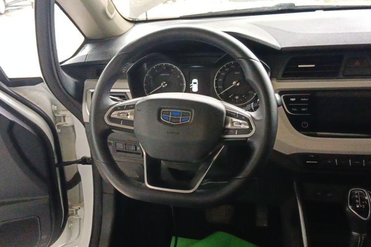Used Geely Auto Vision X3 2020 1.5L CVT Luxury Model Steering Wheel