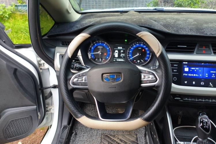 Used Geely Auto Vision X3 2020 1.5L CVT Luxury Model Steering Wheel