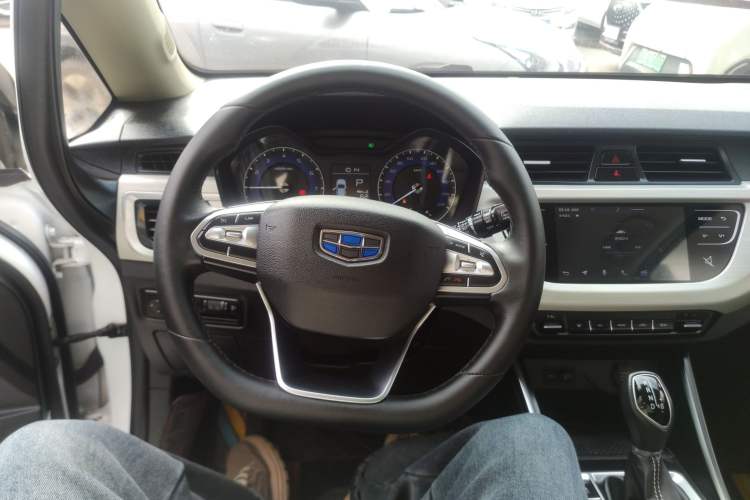 Used Geely Auto Vision X3 2020 1.5L CVT Luxury Model Steering Wheel