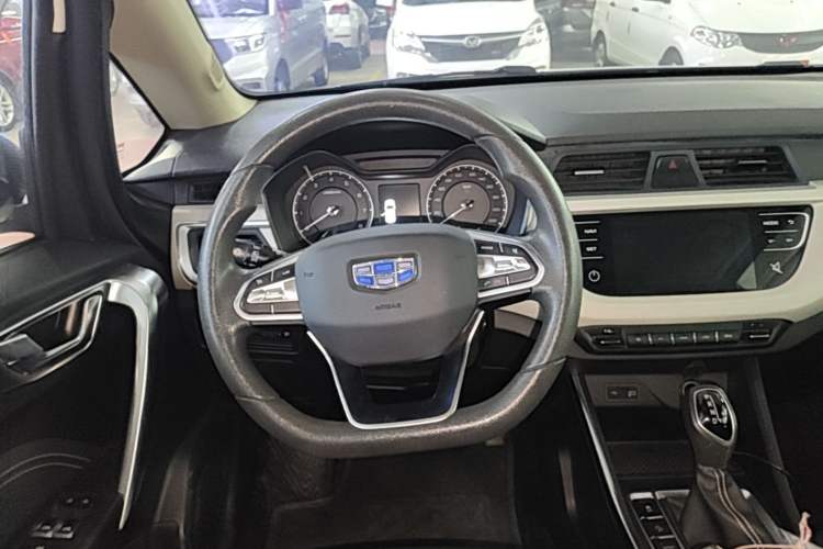 Used Geely Auto Vision X3 2020 1.5L CVT Elite Edition Steering Wheel