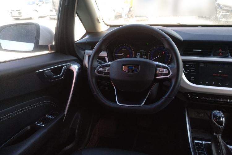 Used Geely Auto Vision X3 2020 1.5L CVT Luxury Model Steering Wheel