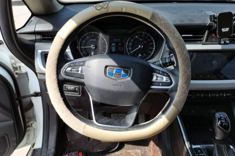 Used Geely Auto Vision X3 2020 1.5L CVT Luxury Model Steering Wheel