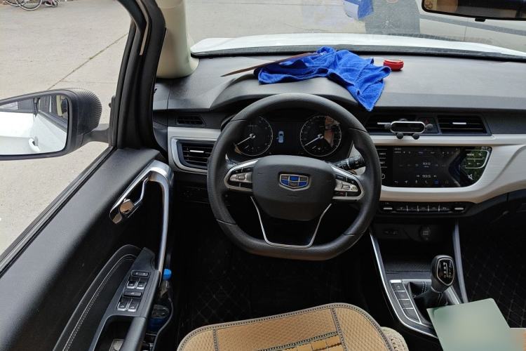 Used Geely Auto Vision X3 2020 1.5L CVT Elite Edition Steering Wheel