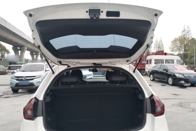 Used Geely Auto Vision X3 2020 1.5L Manual Elite Edition Trunk