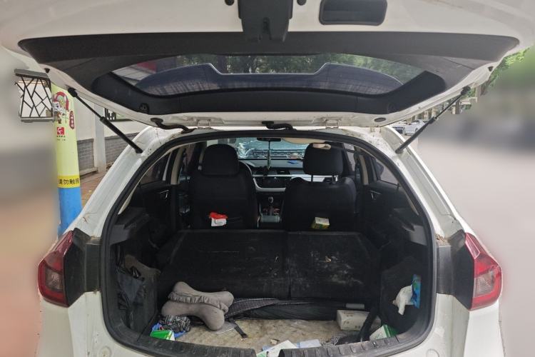 Used Geely Auto Vision X3 2020 1.5L CVT Elite Edition Trunk