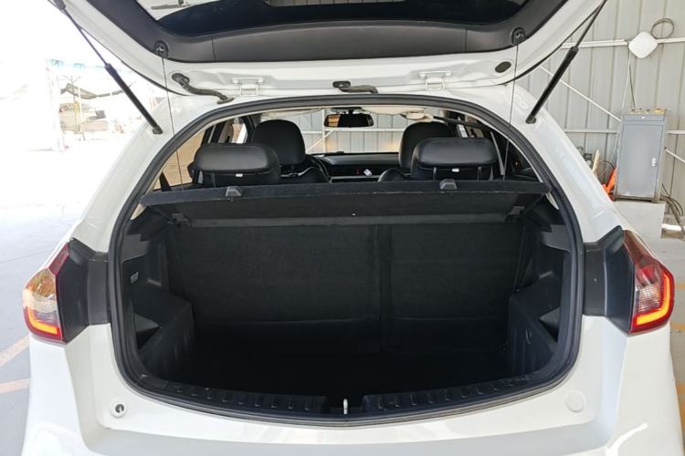 Used Geely Auto Vision X3 2020 1.5L Manual Elite Edition Trunk