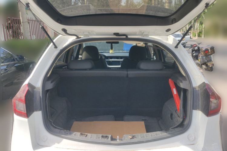 Used Geely Auto Vision X3 2020 1.5L Manual Luxury Edition Trunk