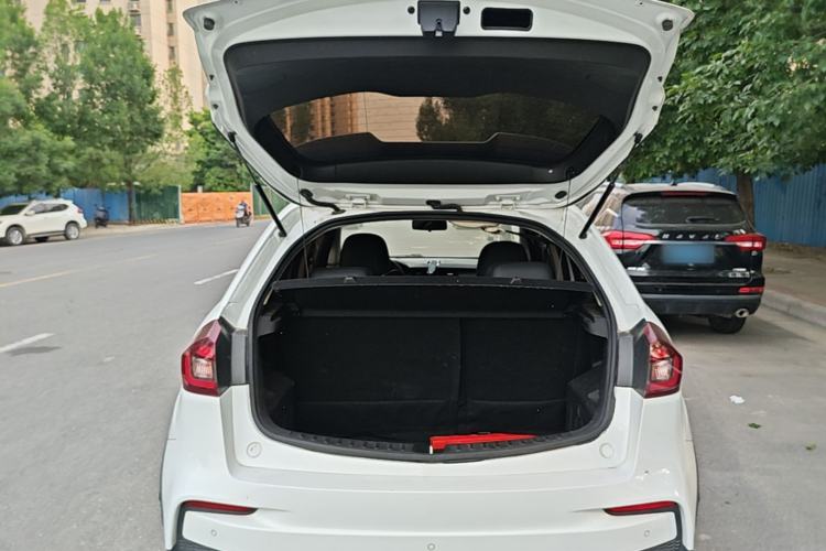 Used Geely Auto Vision X3 2020 1.5L Manual Elite Edition Trunk