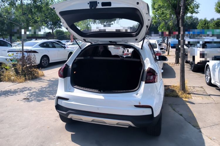 Used Geely Auto Vision X3 2020 1.5L CVT Luxury Model Trunk