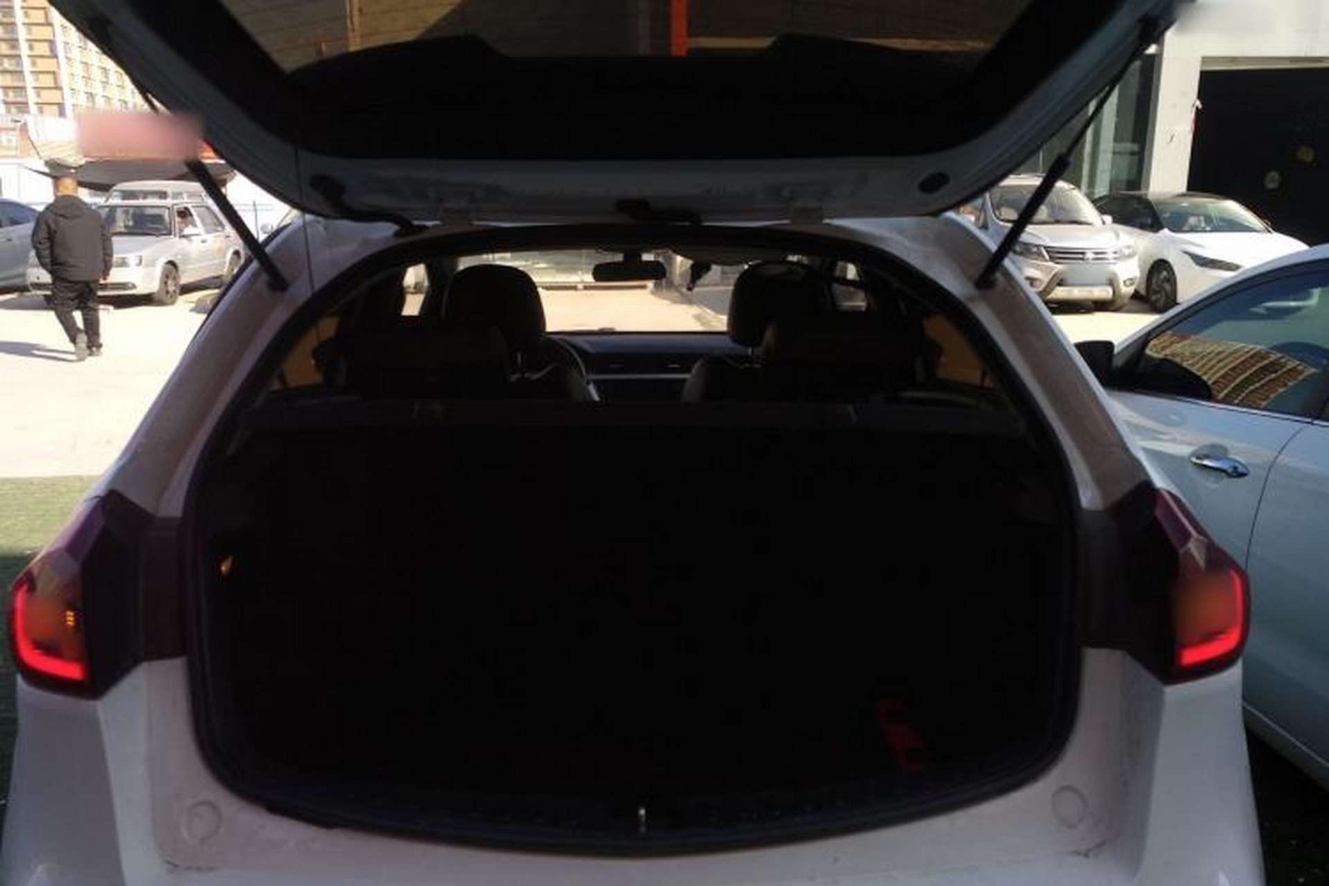 Used Geely Auto Vision X3 2020 1.5L CVT Luxury Model Trunk