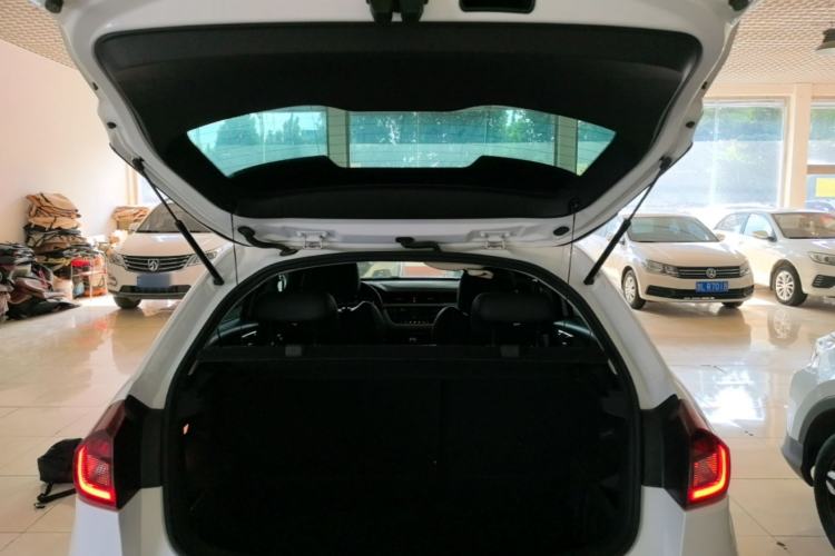 Used Geely Auto Vision X3 2020 1.5L Manual Elite Edition Trunk