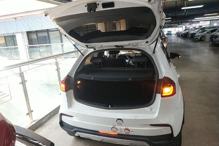 Used Geely Auto Vision X3 2020 1.5L CVT Luxury Model Trunk