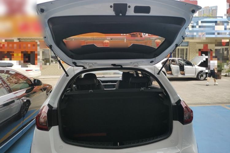 Used Geely Auto Vision X3 2020 1.5L CVT Luxury Model Trunk