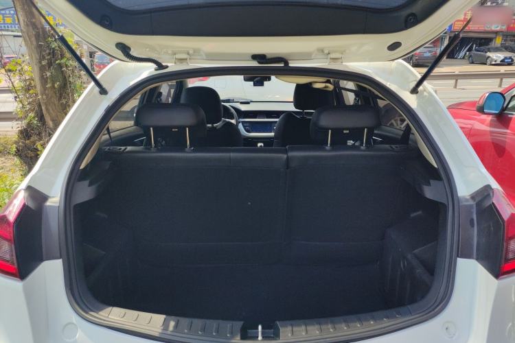 Used Geely Auto Vision X3 2020 1.5L Manual Happiness Edition Trunk