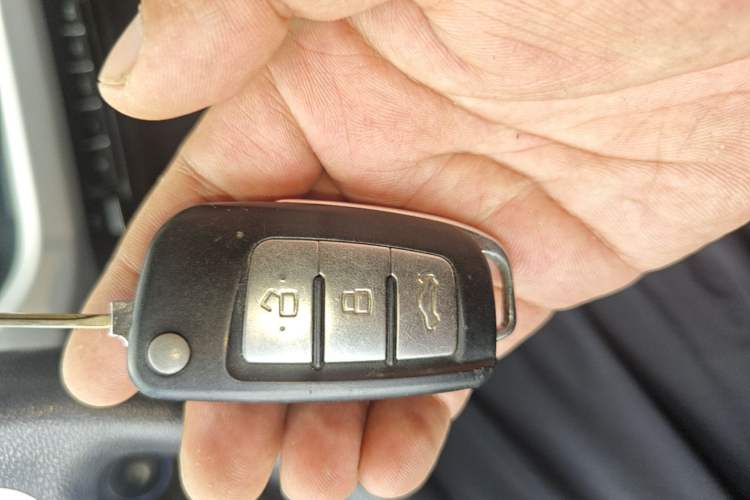 Used Geely Auto Vision X3 2020 1.5L Manual Elite Edition Vehicle Key