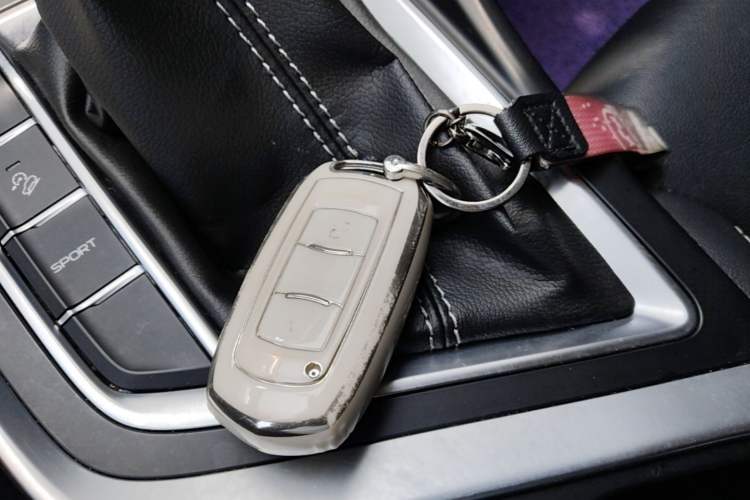 Used Geely Auto Vision X3 2020 1.5L CVT Elite Edition Vehicle Key