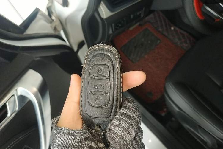 Used Geely Auto Vision X3 2020 1.5L CVT Luxury Model Vehicle Key