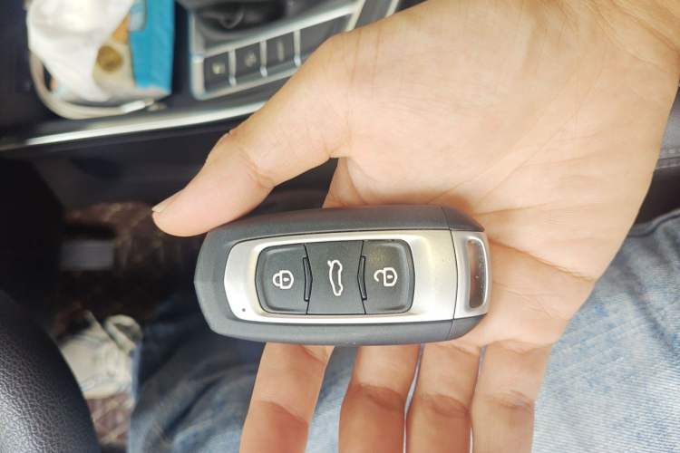 Used Geely Auto Vision X3 2020 1.5L CVT Elite Edition Vehicle Key