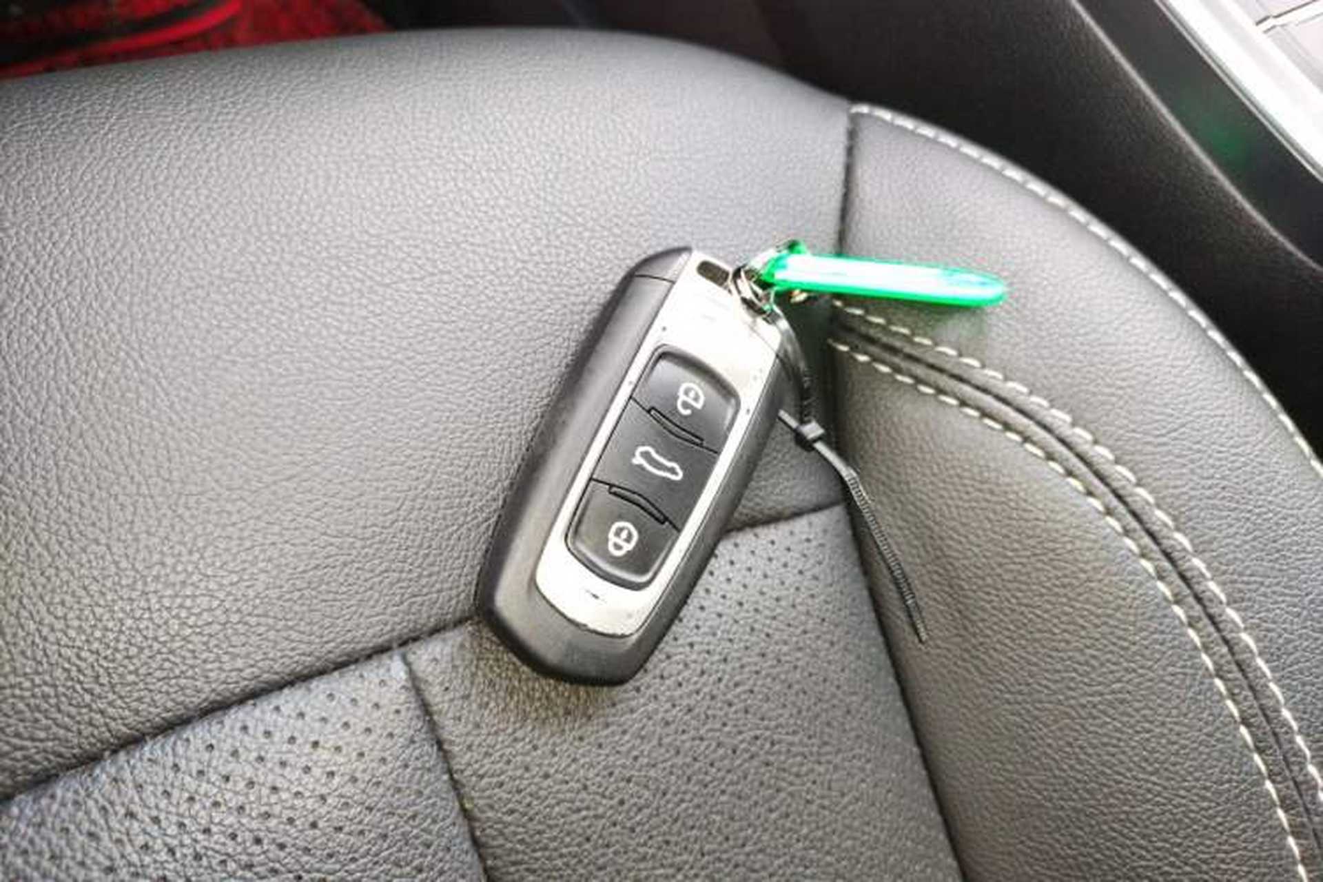 Used Geely Auto Vision X3 2020 1.5L CVT Luxury Model Vehicle Key