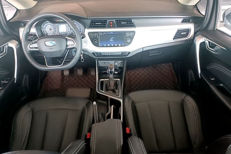 Used Geely Auto Vision X3 2020 1.5L Manual Elite Edition Center Console