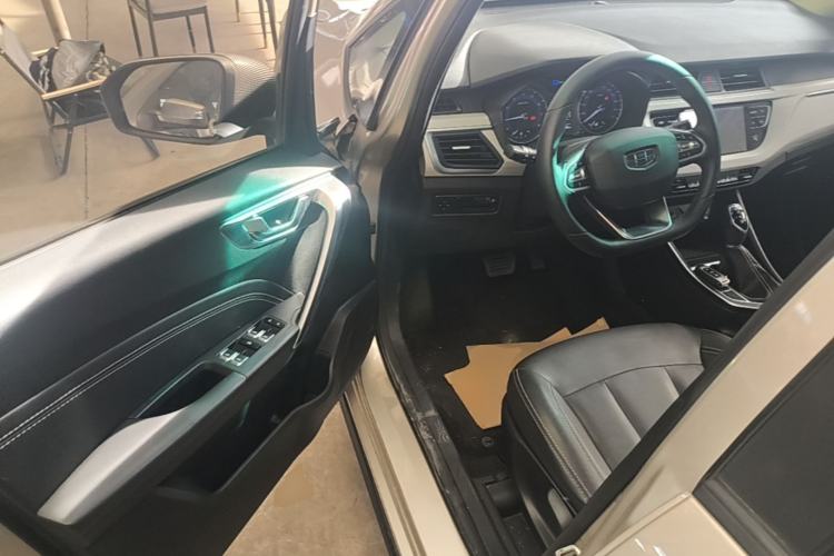Used Geely Auto Vision X3 2020 1.5L CVT Luxury Model Driver Seat