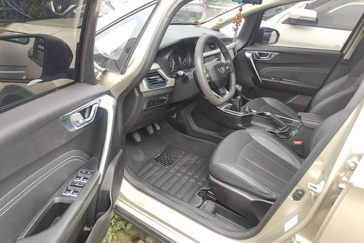 Used Geely Auto Vision X3 2020 1.5L Manual Elite Edition Driver Seat