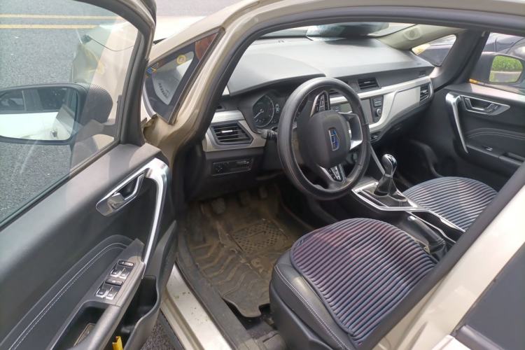 Used Geely Auto Vision X3 2020 1.5L Manual Elite Edition Driver Seat