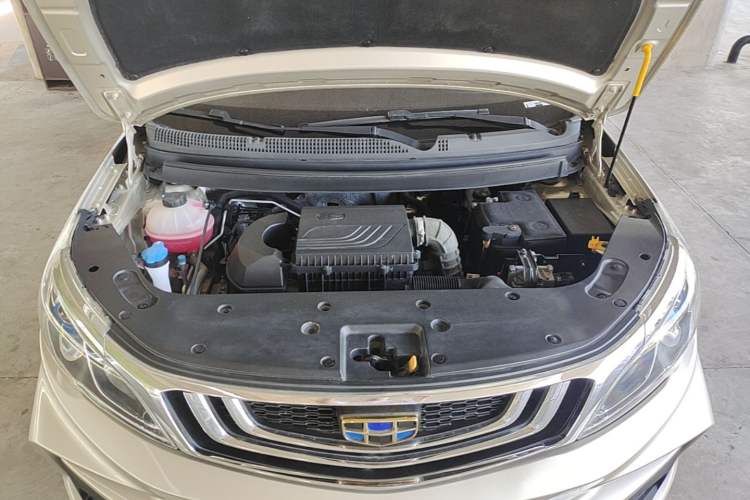 Used Geely Auto Vision X3 2020 1.5L CVT Luxury Model Engine Bay