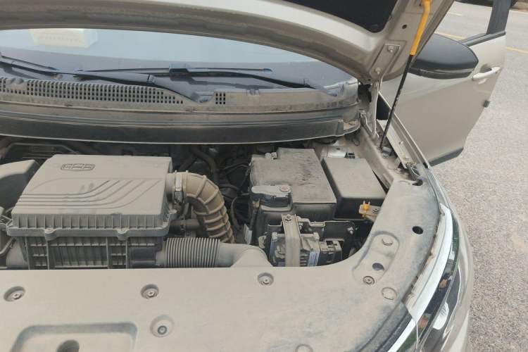 Used Geely Auto Vision X3 2020 1.5L CVT Luxury Model Engine Bay Left