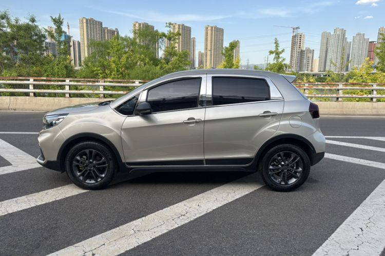 Used Geely Auto Vision X3 2020 1.5L CVT Luxury Model Exterior 2