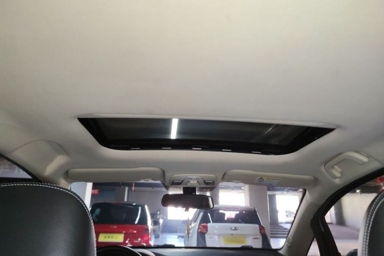Used Geely Auto Vision X3 2020 1.5L CVT Luxury Model Headliner