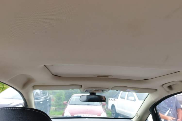 Used Geely Auto Vision X3 2020 1.5L CVT Luxury Model Headliner