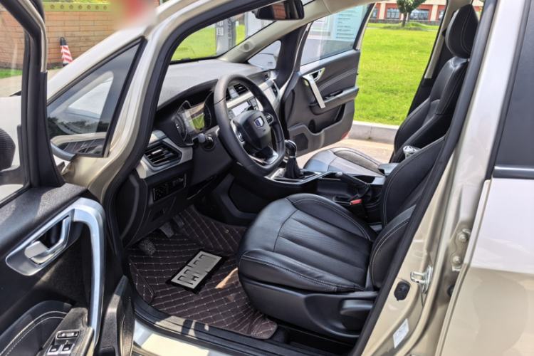 Used Geely Auto Vision X3 2020 1.5L Manual Elite Edition Interior 1